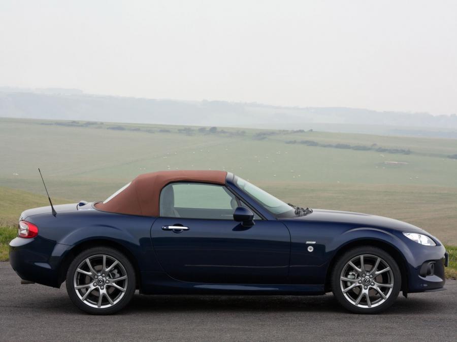  Mazda MX-5 Roadster Venture 2013 года  (фото 7 из 10)